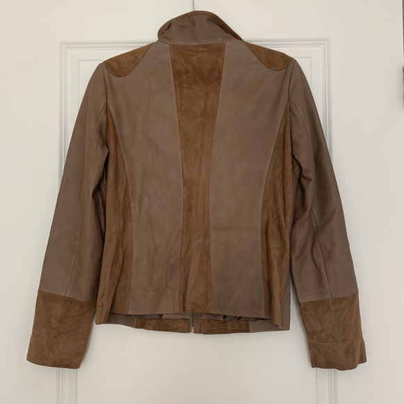 Elie Tahari brown lamb leather jacket medium - Picture 3 of 4